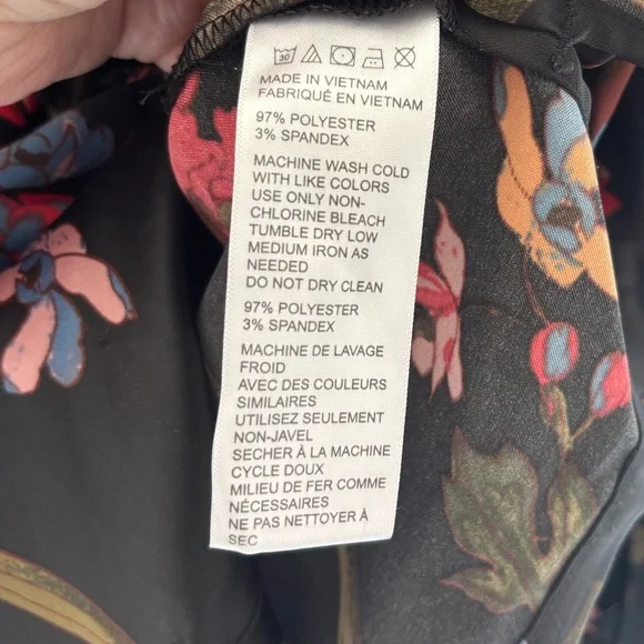 Urban Outfitters Satin Floral Button-Down Shirt S - Picture 12 of 12